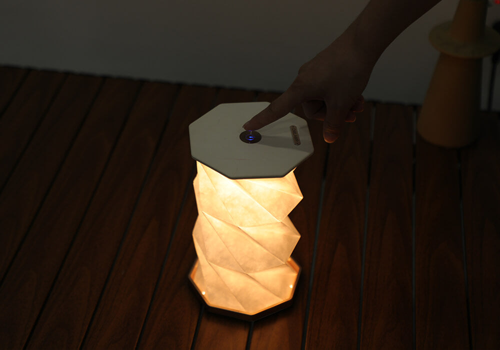 K5 Rotating Decorative Paper Art Lamp